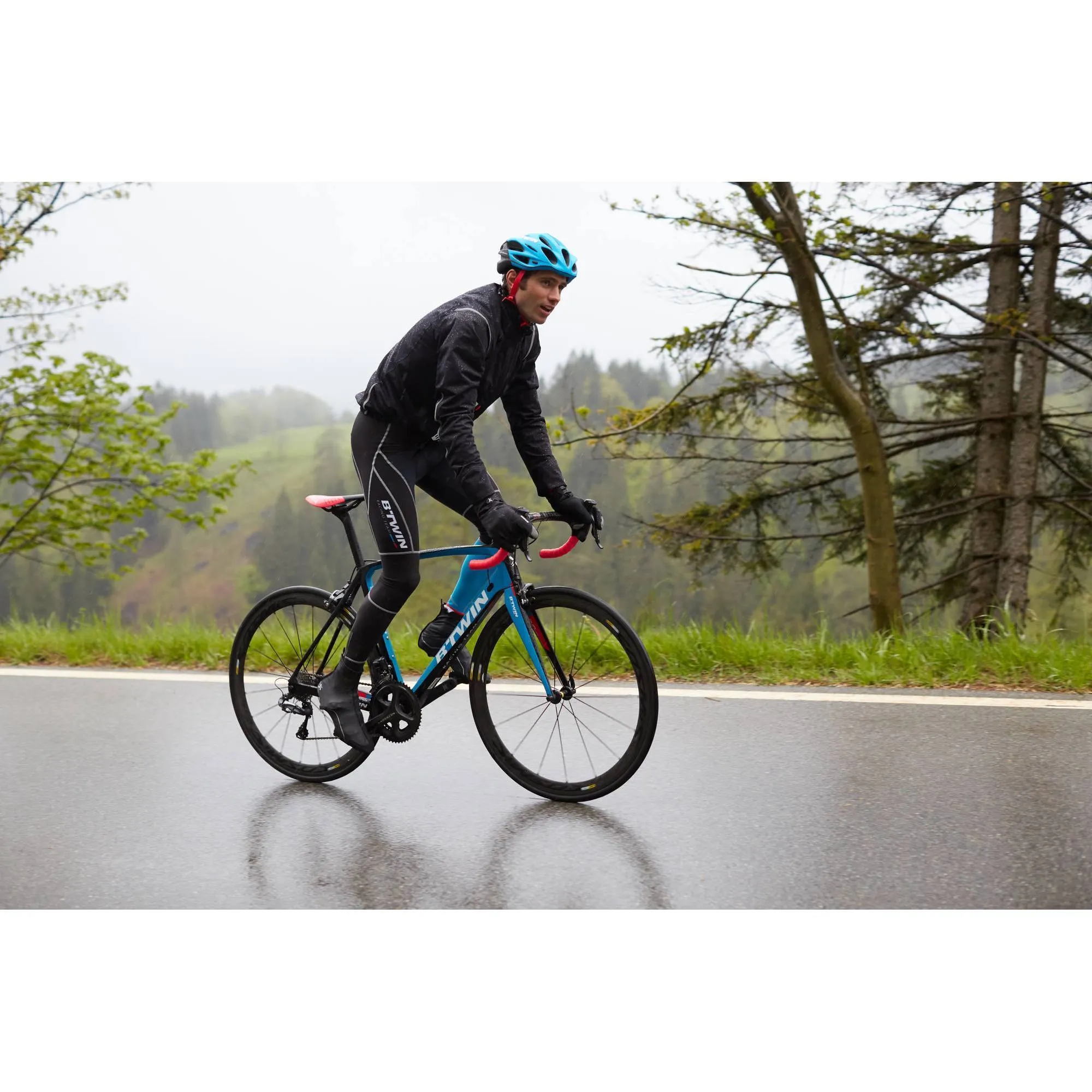 Cycling Rainproof Jacket 900