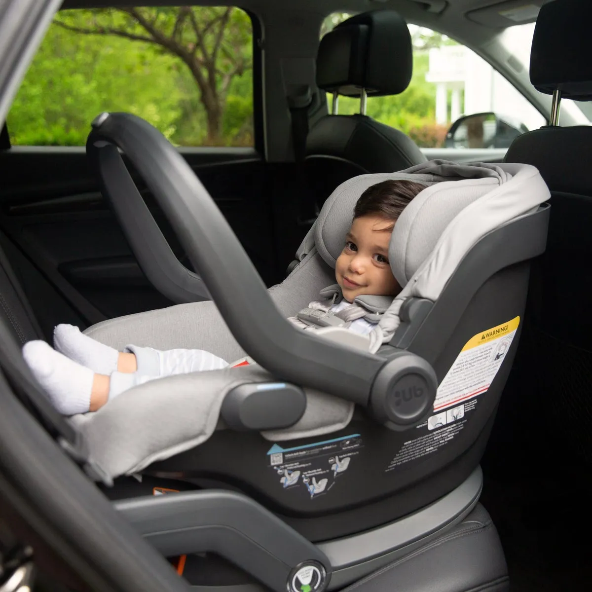 UPPAbaby Mesa V2 Infant Car Seat   Base