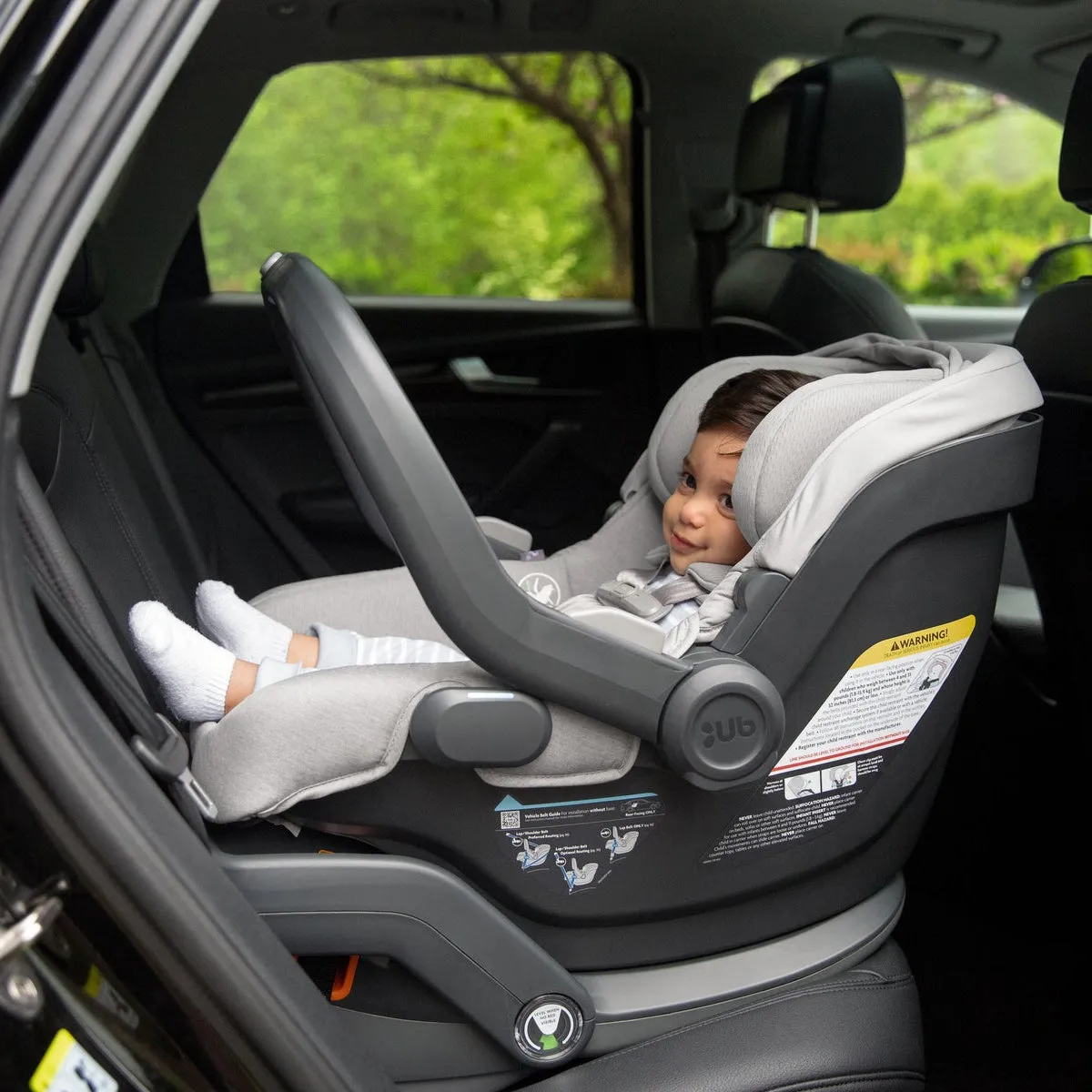 UPPAbaby Mesa V2 Infant Car Seat   Base