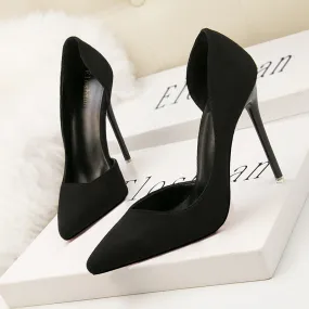 Women's Low-cut Pointed-toe Side Hollow-out Shoes